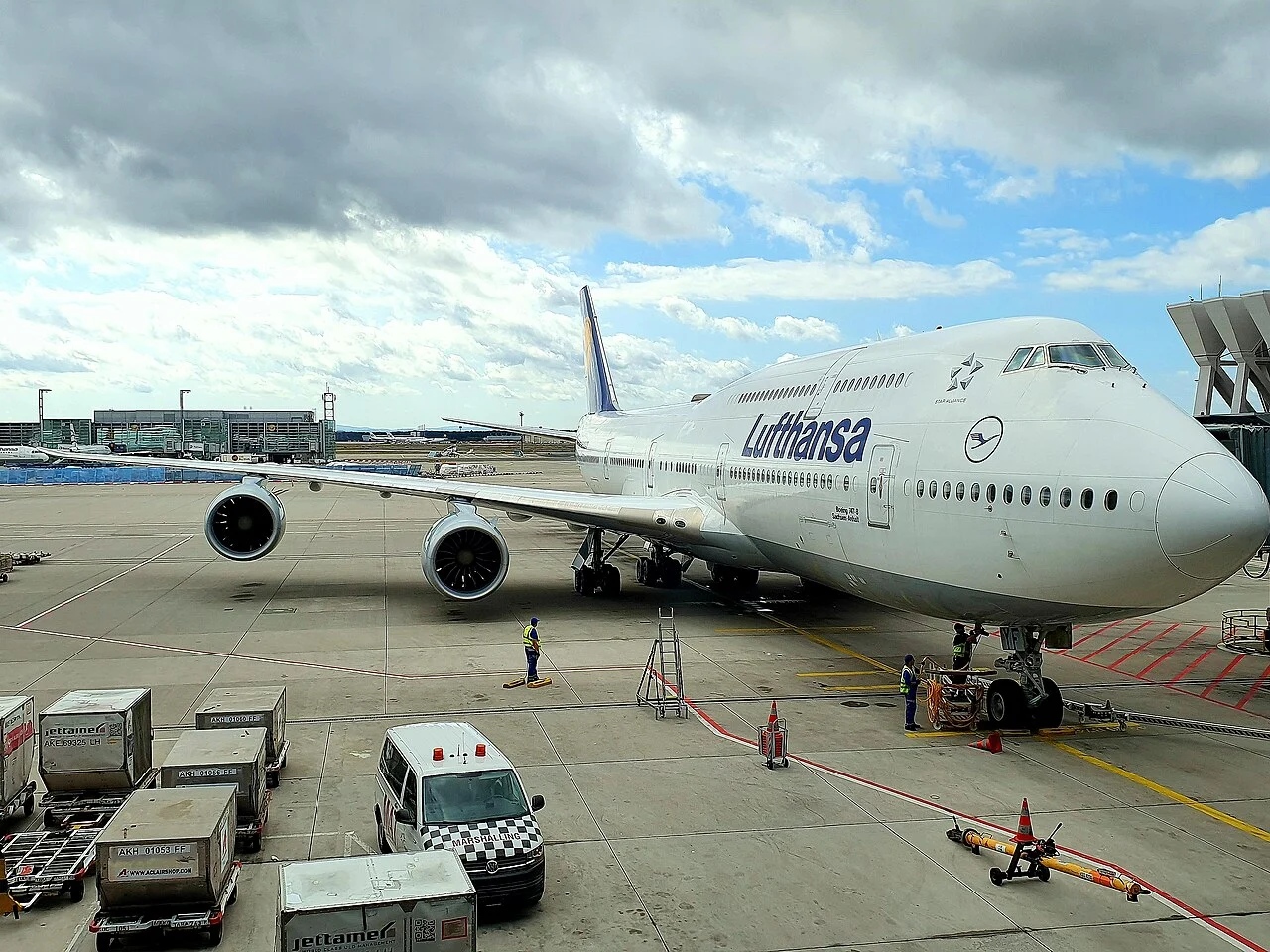 Boeing 747-8 Lufthansa (D-ABYF "Sachsen-Anhalt")
