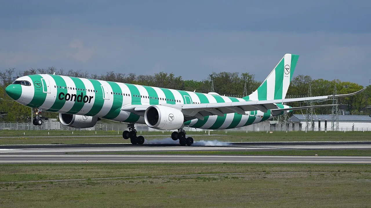 Condor Airbus A330-900