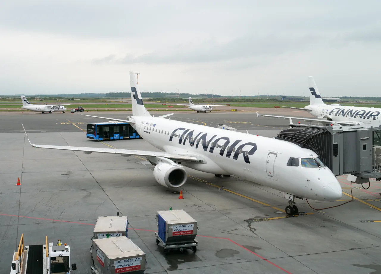 Finnair Embraer 190 at Helsinki