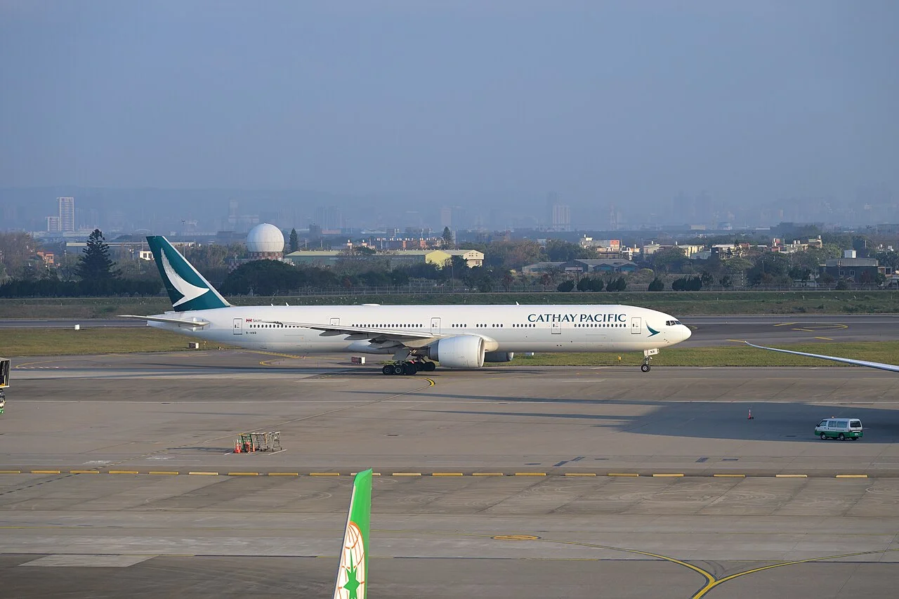 キャセイパシフィックのBoeing 777-300ER（関連する機体の写真）