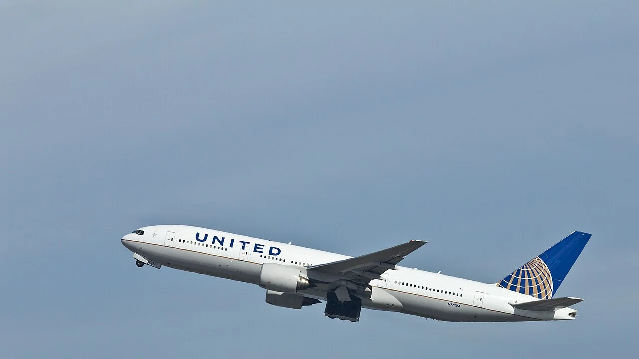 United Airlines Boeing 777-200; illustrative aircraft photograph
