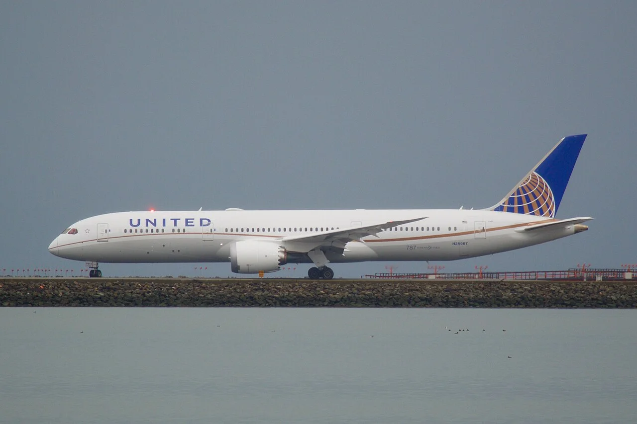 United Airlines Boeing 787-9; illustrative aircraft photograph