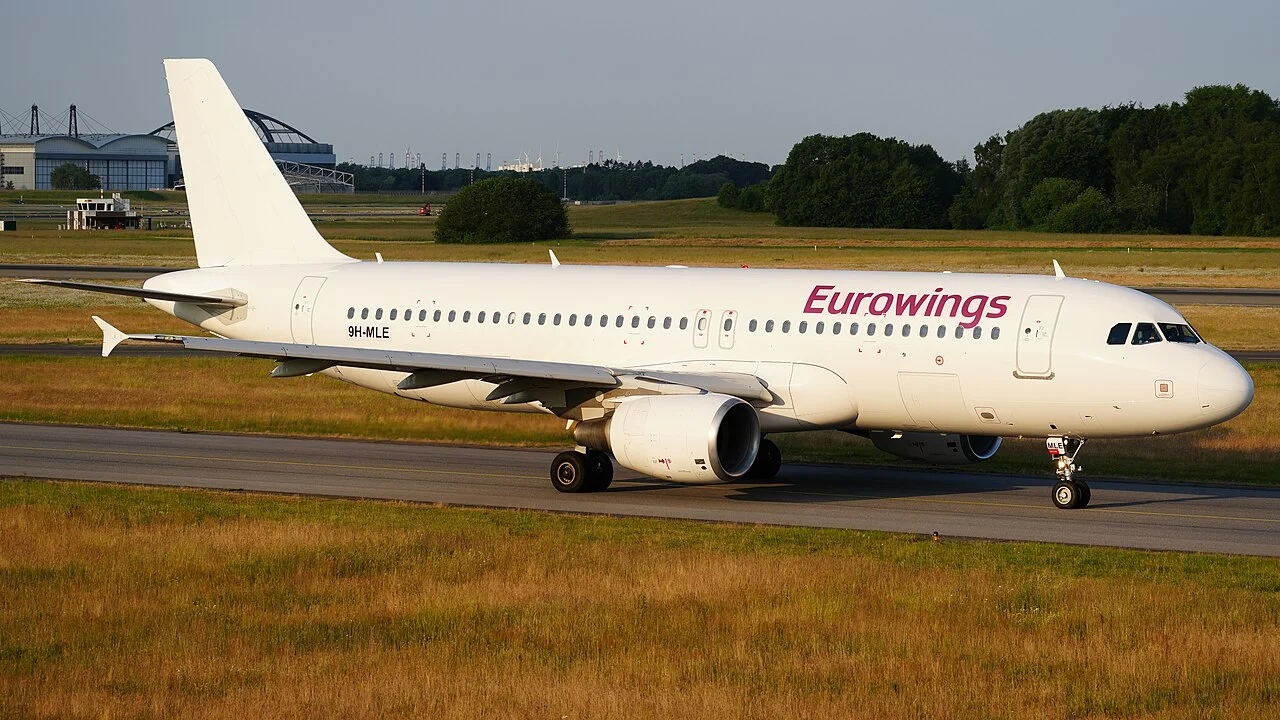Eurowings Airbus A320; related aircraft photograph