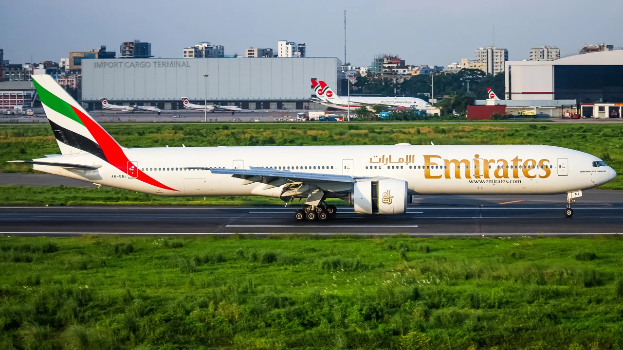 Emirates Boeing 777-300ER; related aircraft photograph