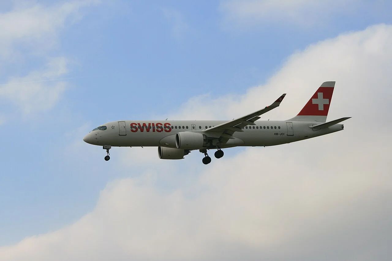SWISS Airbus A220-300; related aircraft photograph