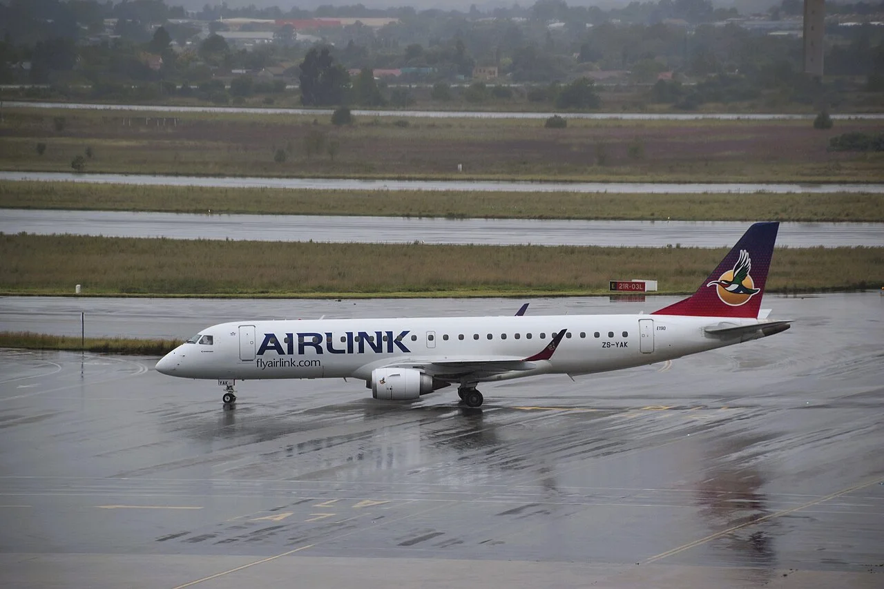 Airlink Embraer E190; related aircraft photograph