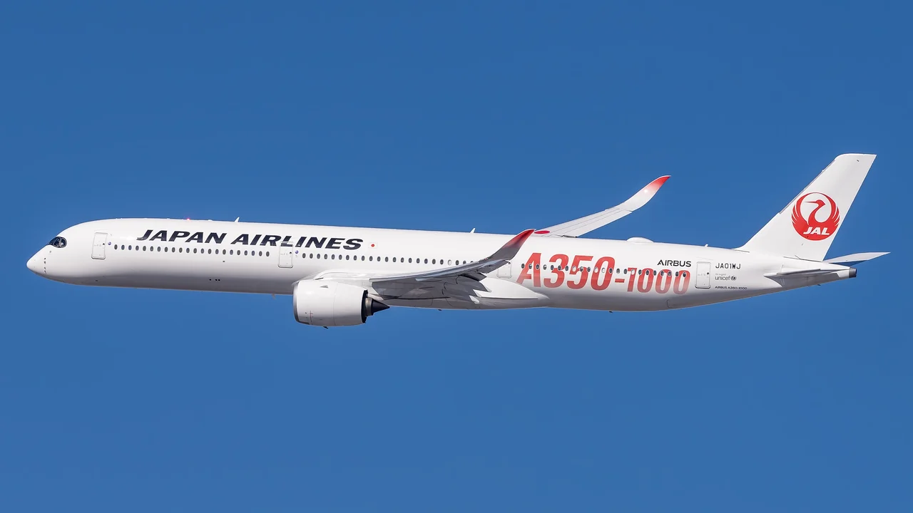 JAL（日本航空）のAirbus A350-1000（関連する機体の写真）