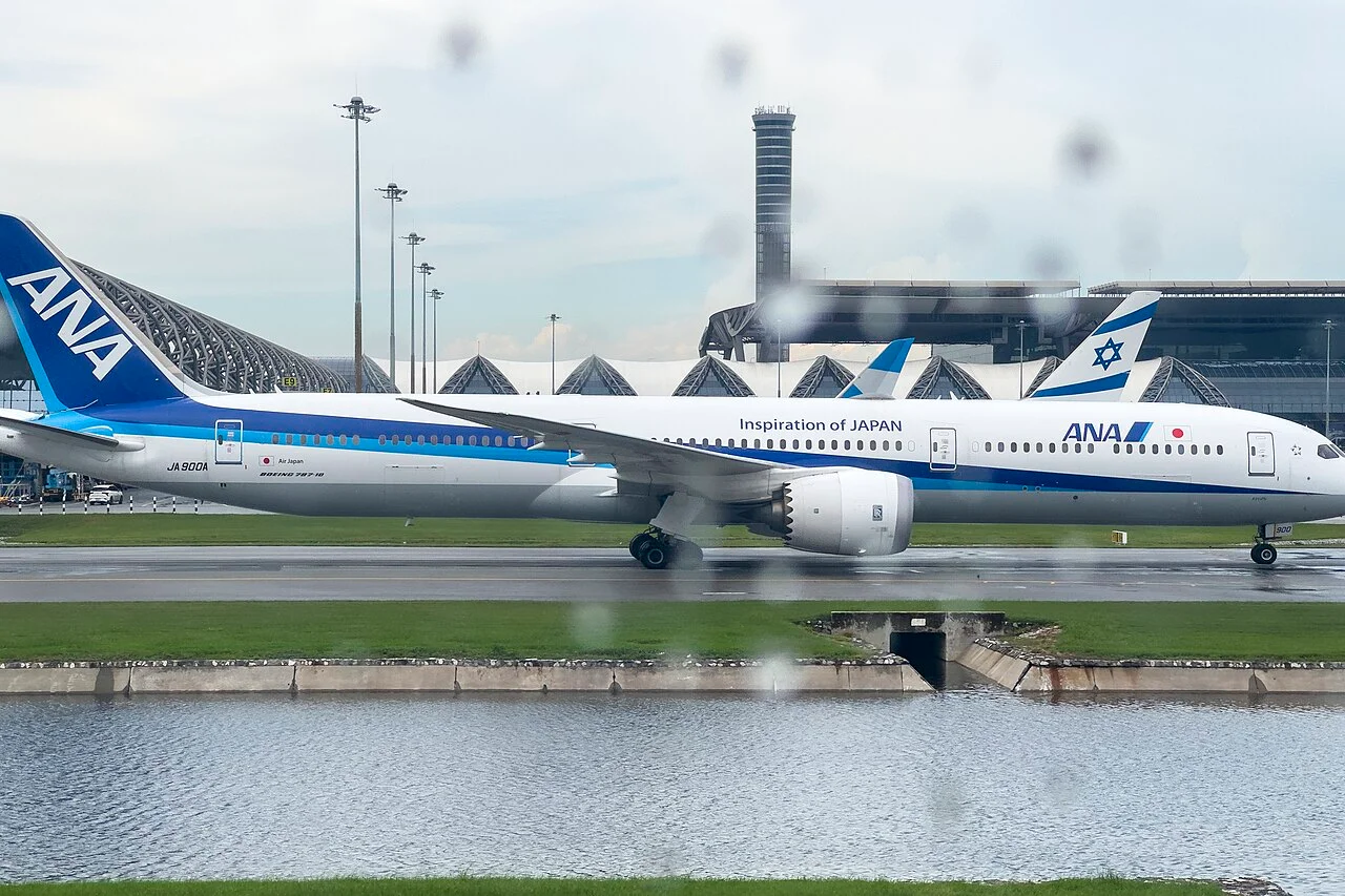 ANA（全日本空輸）のBoeing 787-10（関連する機体の写真）