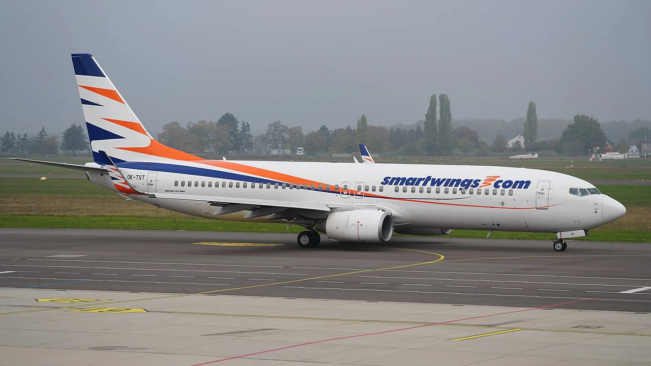 Smartwings Boeing 737-800; related aircraft photograph