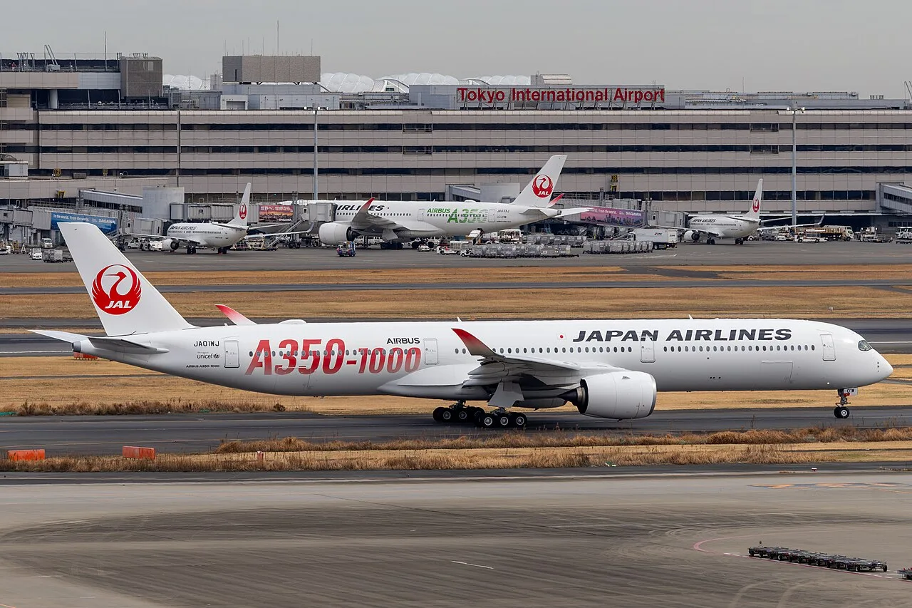 Japan Airlines Airbus A350-1000