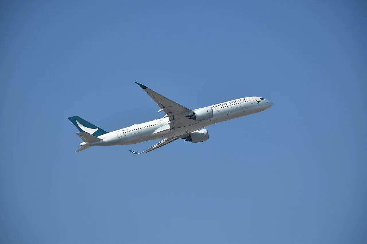 Cathay Pacific Airbus A350-900の機体参考写真