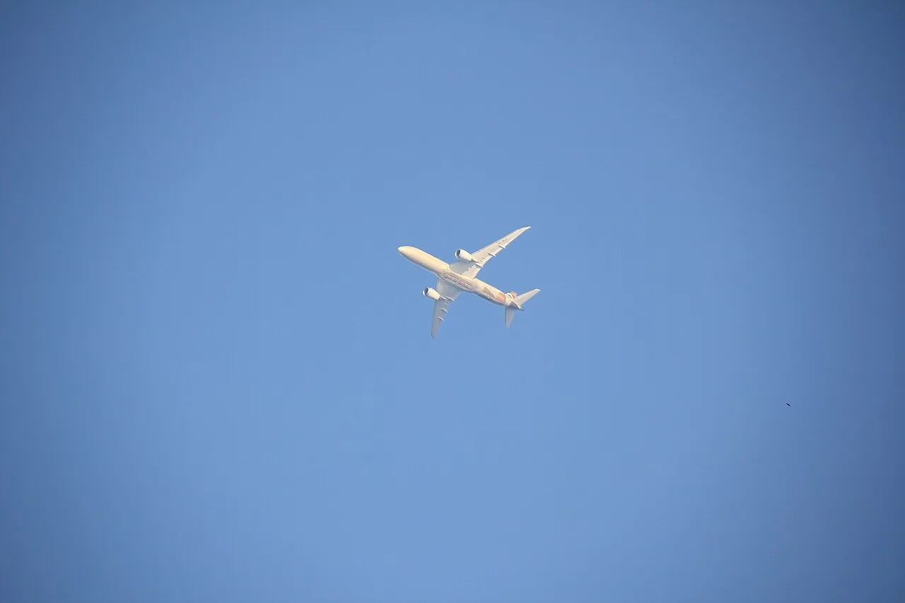 Etihad Boeing 787-9の機体参考写真
