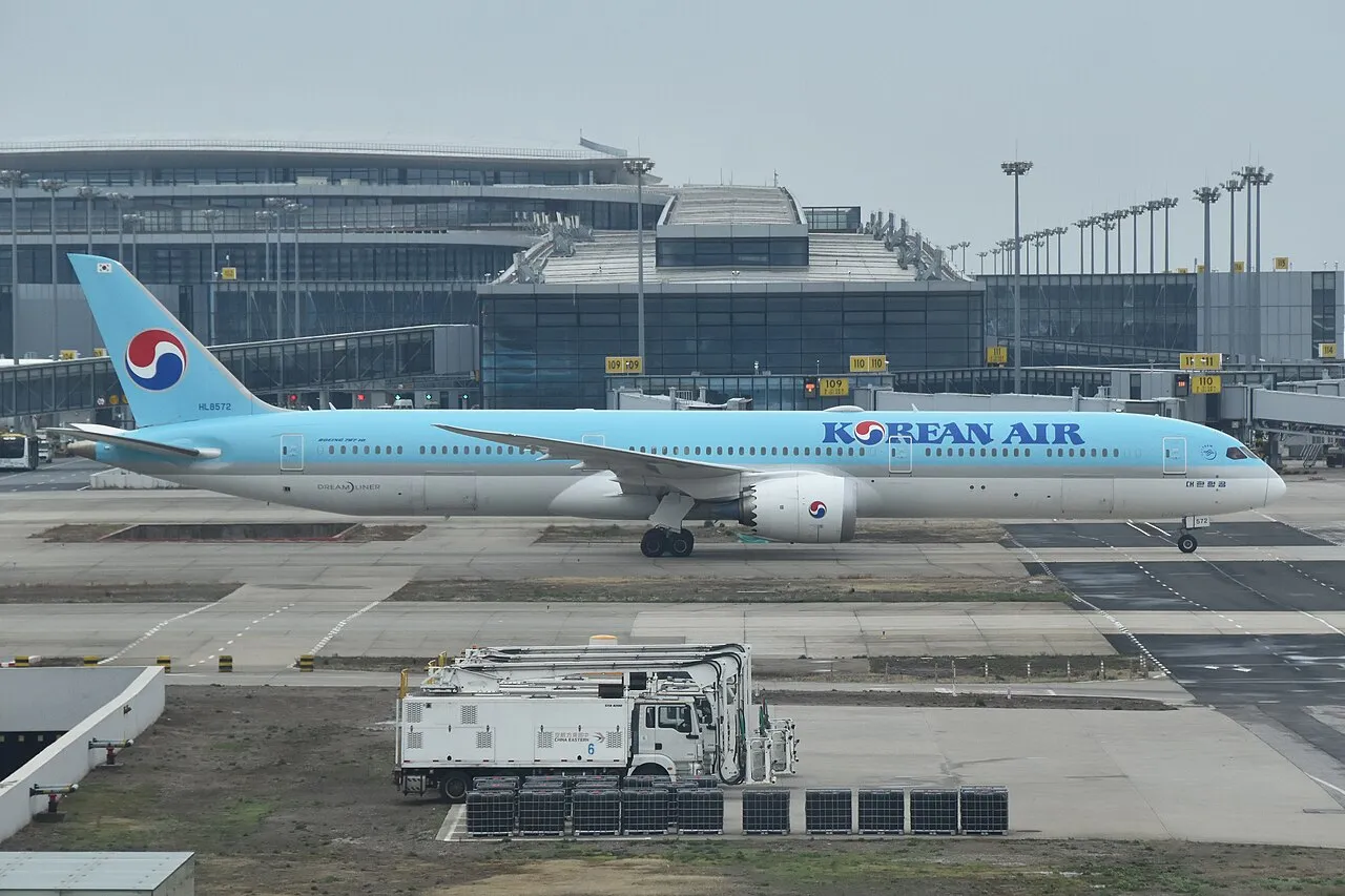Korean Air Boeing 787-10