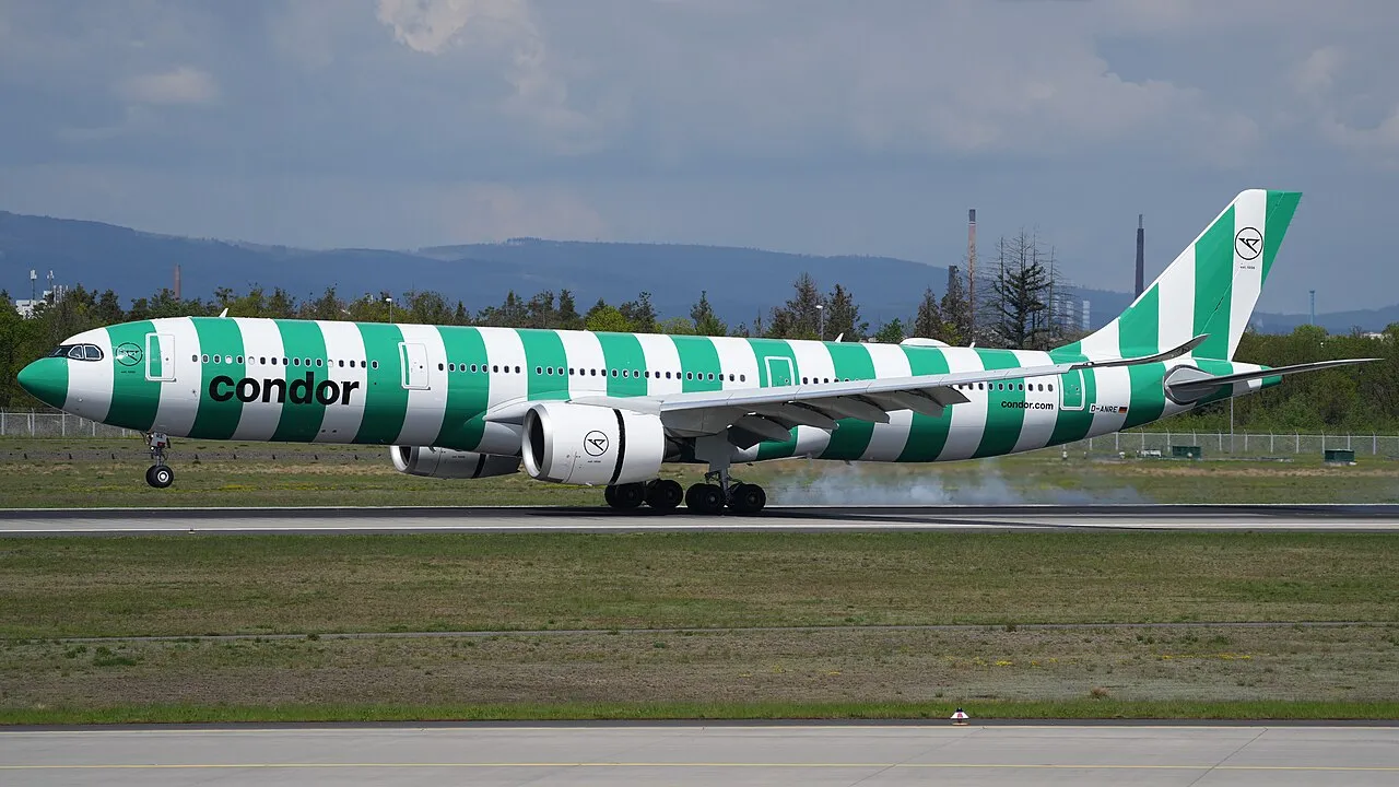 Condor Airbus A330-900