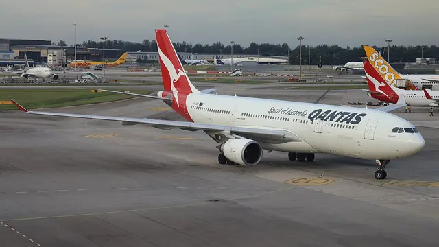 Qantas Airbus A330-200; aircraft reference photograph