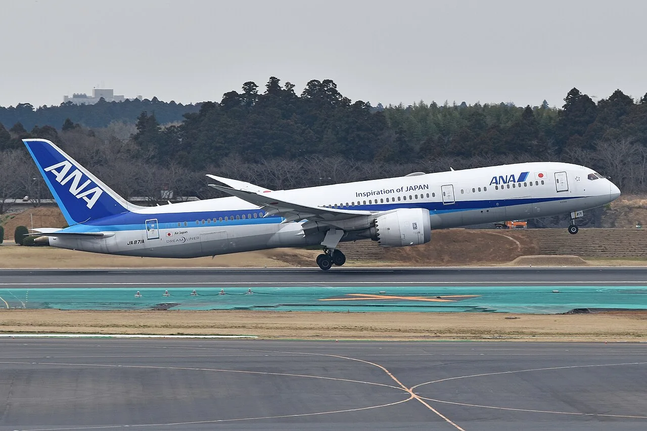 ANA Boeing 787-9の参考機体写真