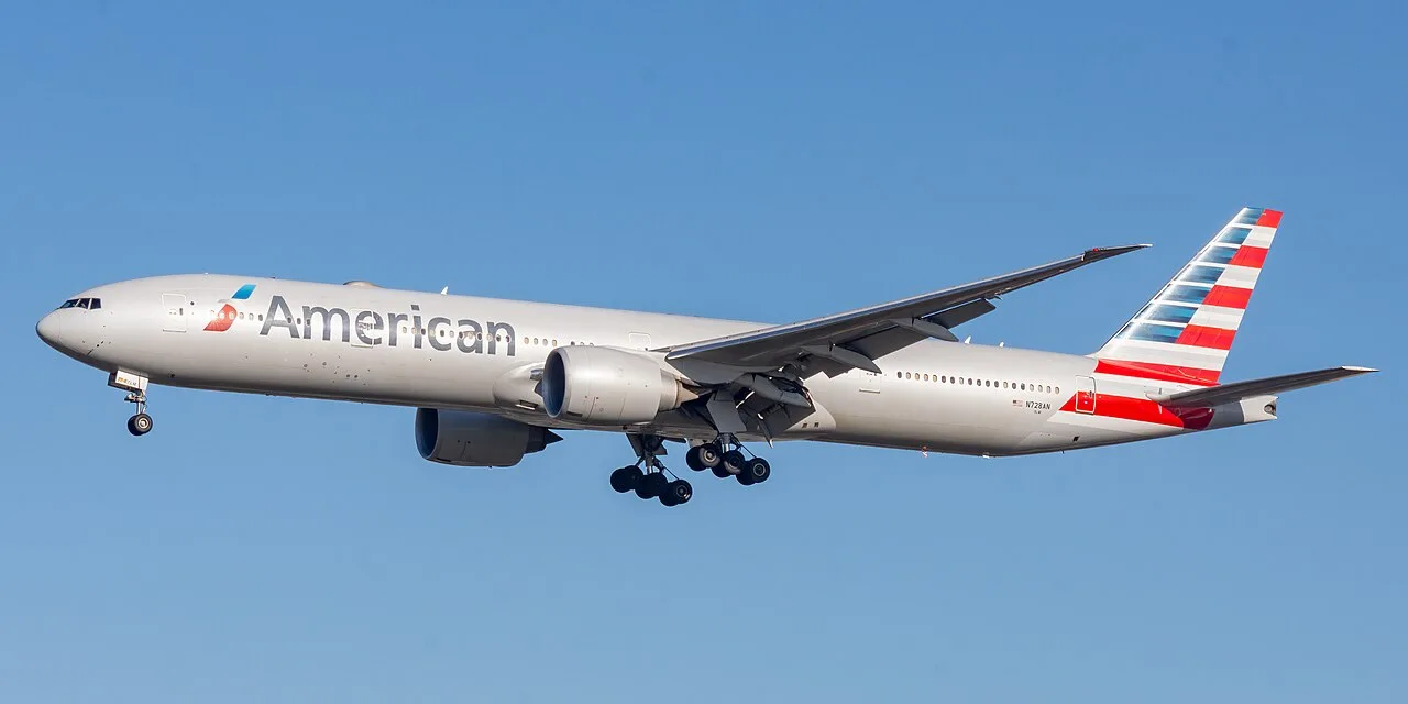 American Airlines Boeing 777-300ER; related aircraft photograph