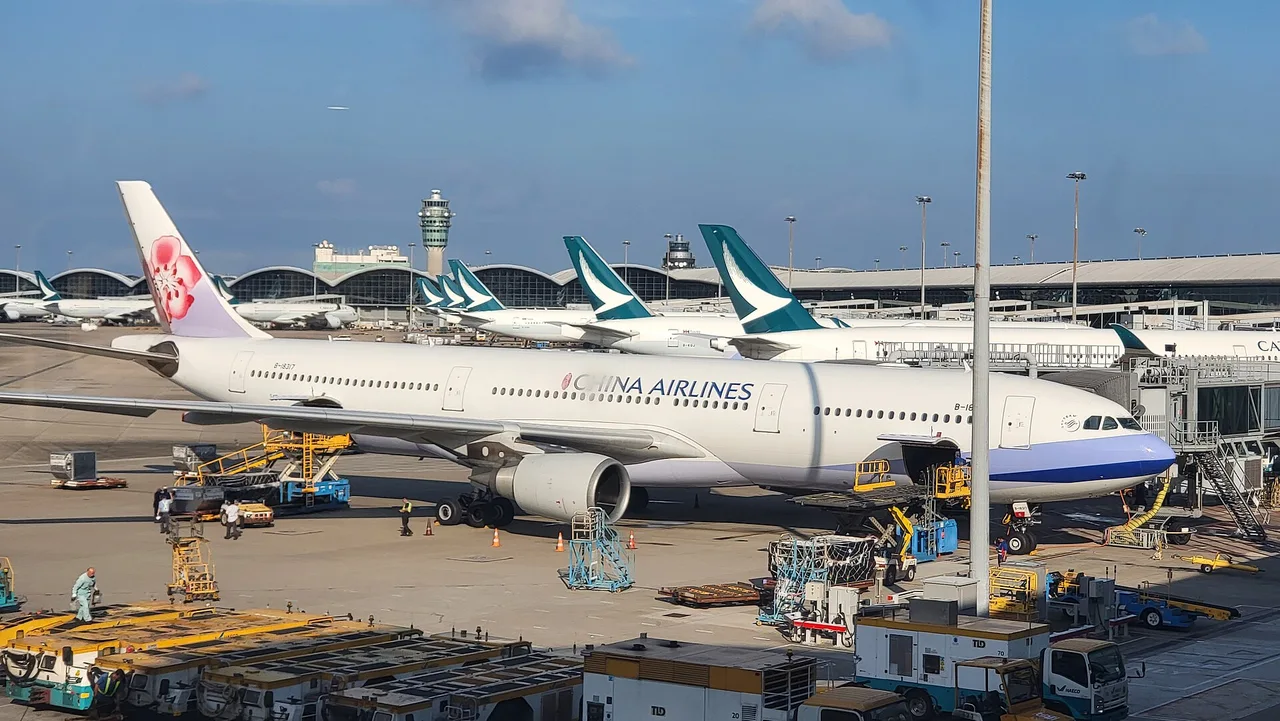 China Airlines Airbus A330-300の機体参考写真