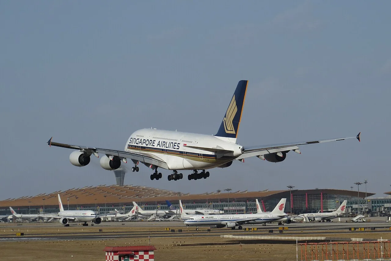 Singapore Airlines Airbus A380-800; related aircraft photograph