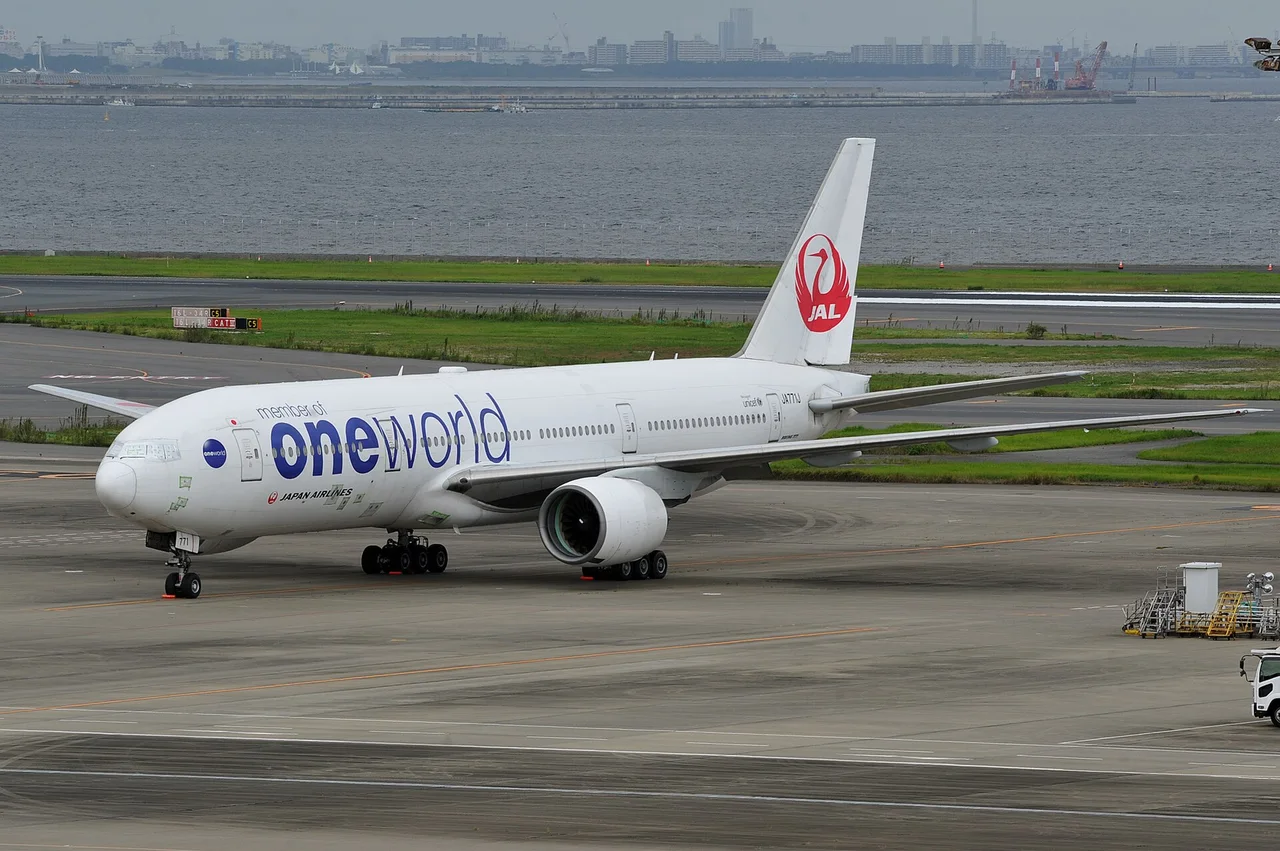 Japan Airlines Boeing 777-200の参考写真（紹介記事の搭乗便の写真ではありません）