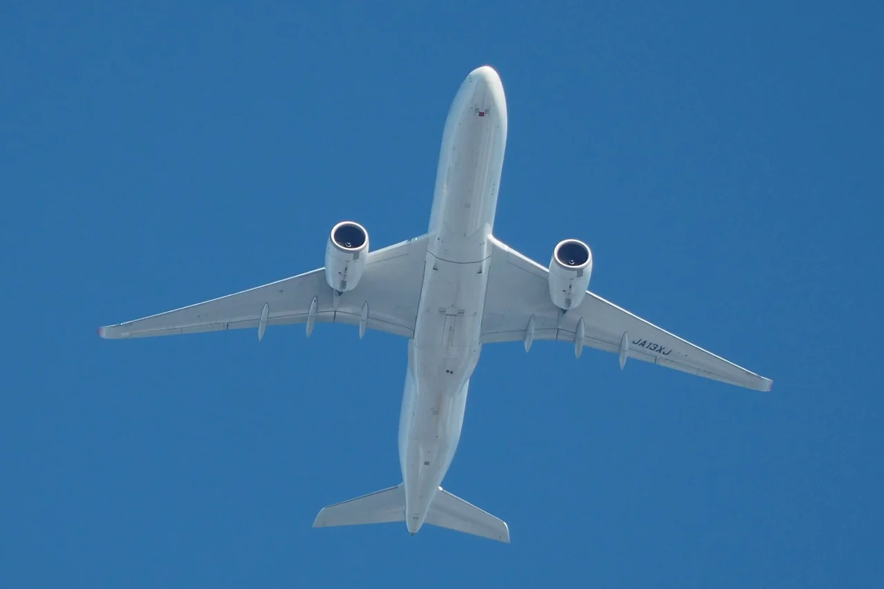 Japan Airlines Airbus A350-900の機体参考写真