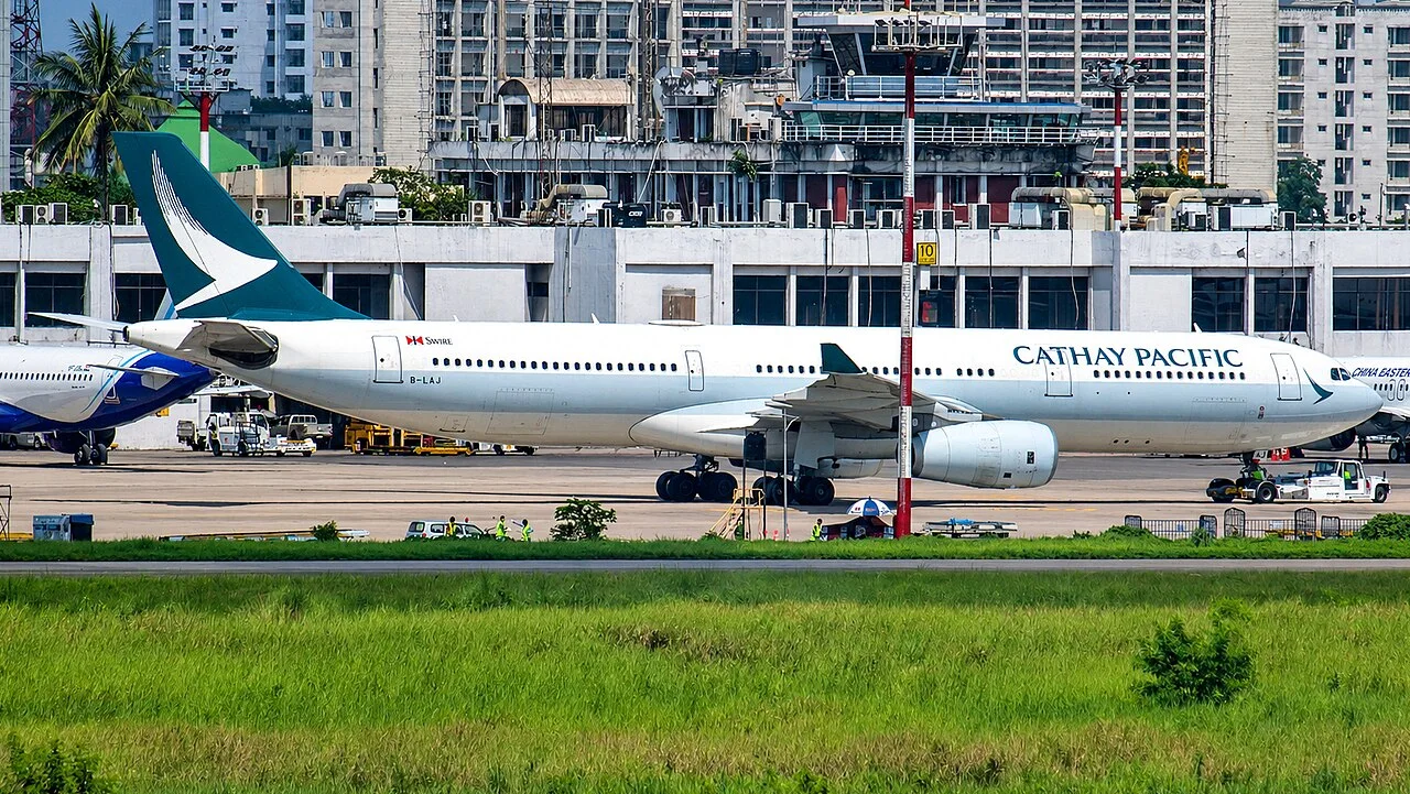 Cathay Pacific Airbus A330-300