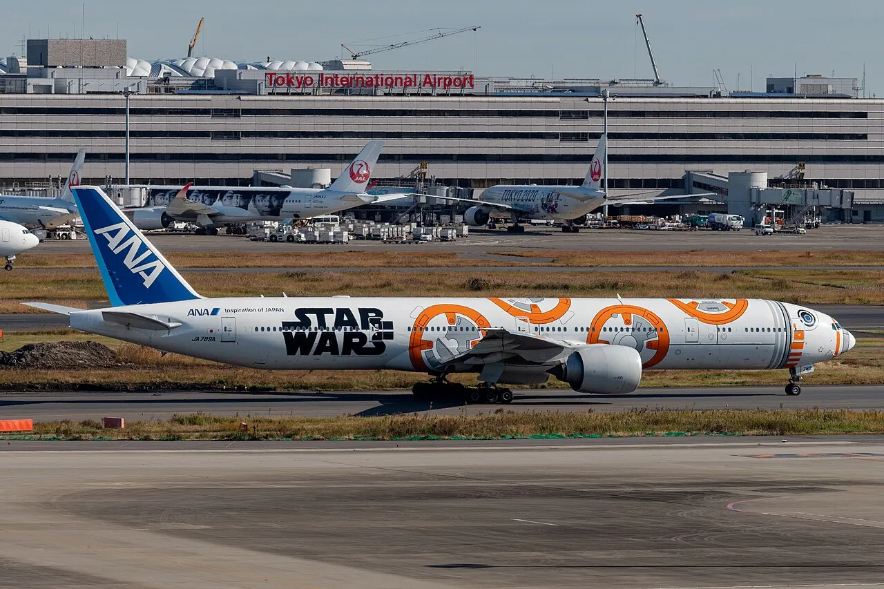 ANA Boeing 777-300ER