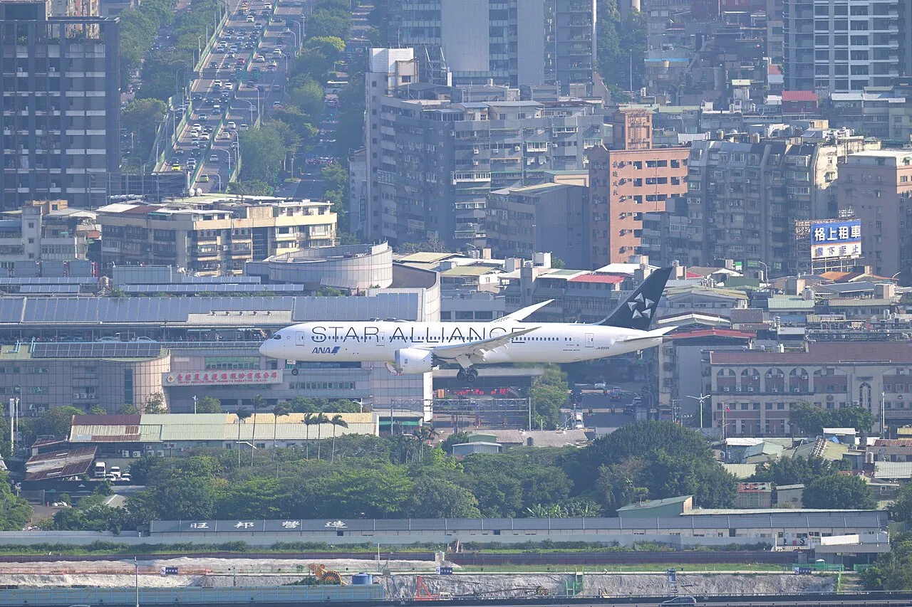 ANA Boeing 787-9