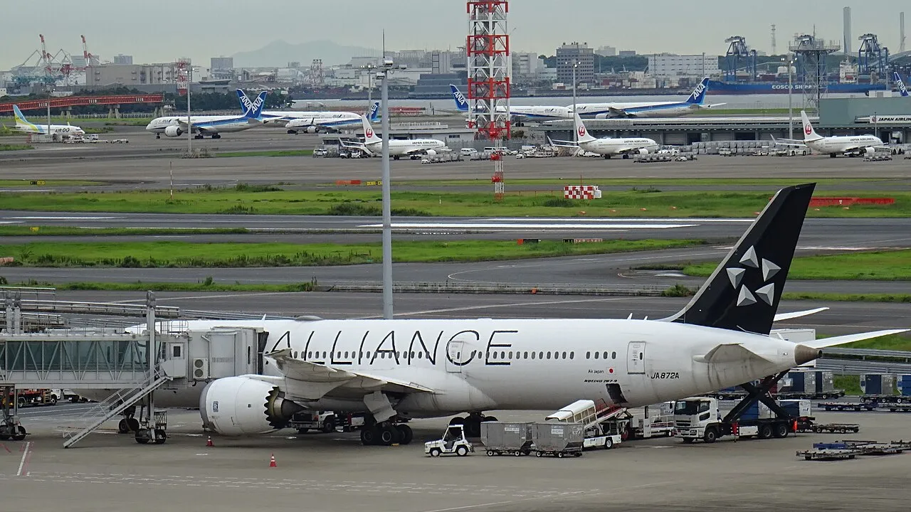 ANA Boeing 787-9