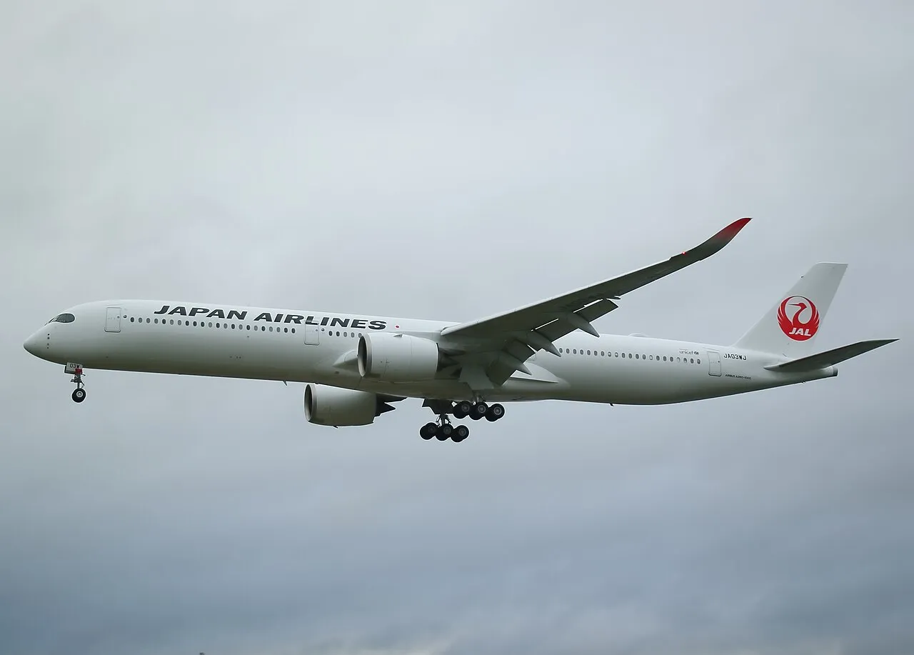 Japan Airlines Airbus A350-1000