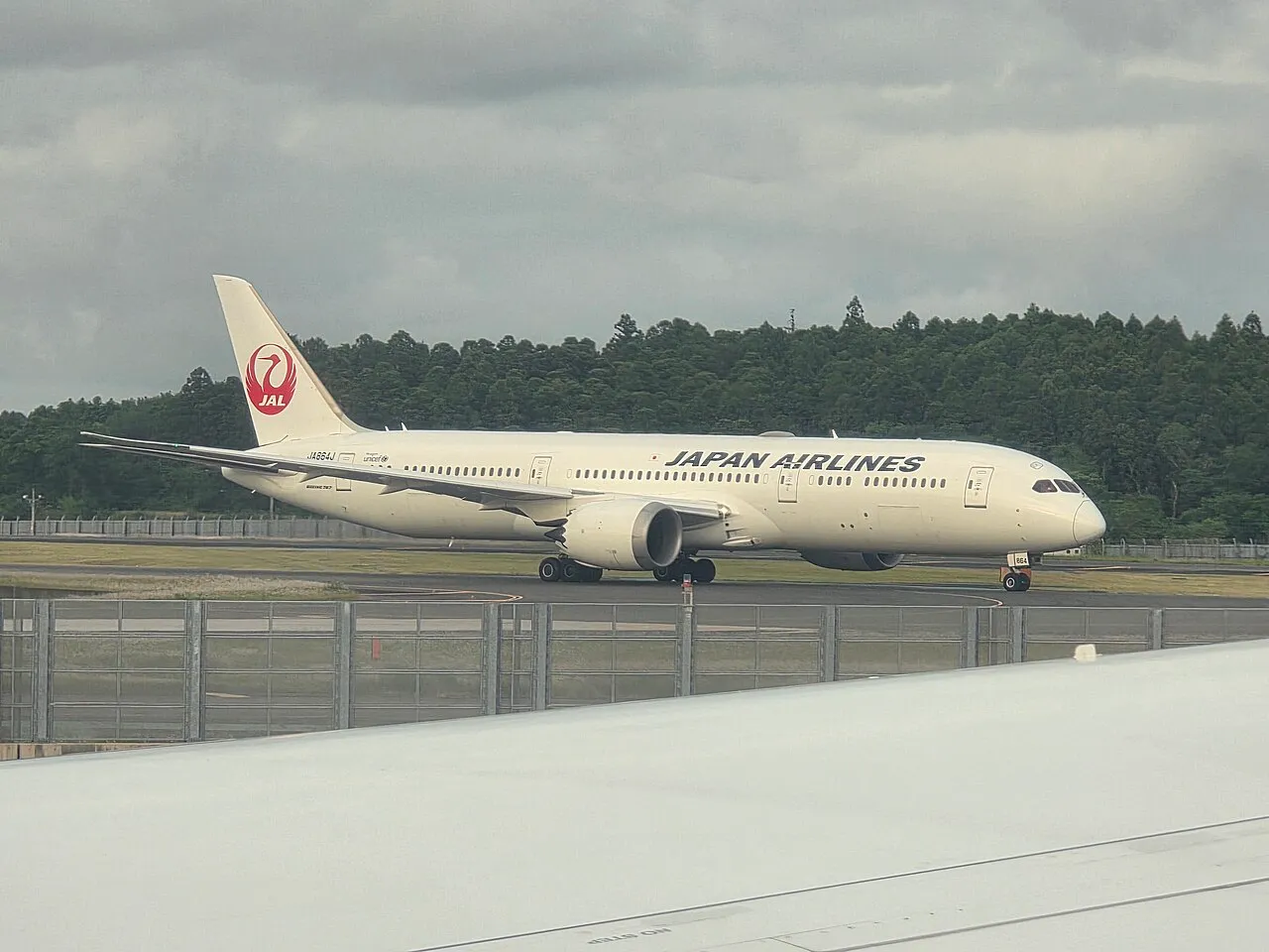 Japan Airlines Boeing 787-9