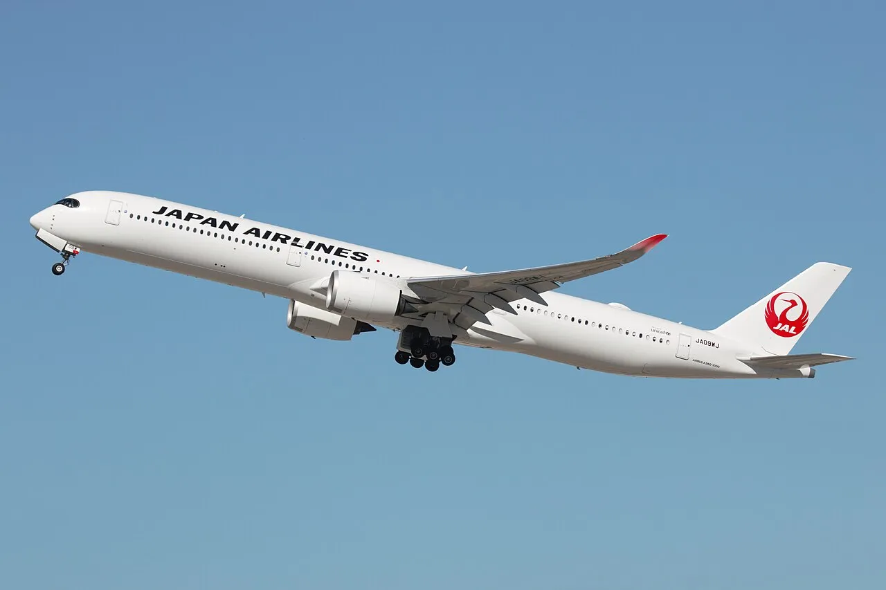 Japan Airlines Airbus A350-1000の機体参考写真