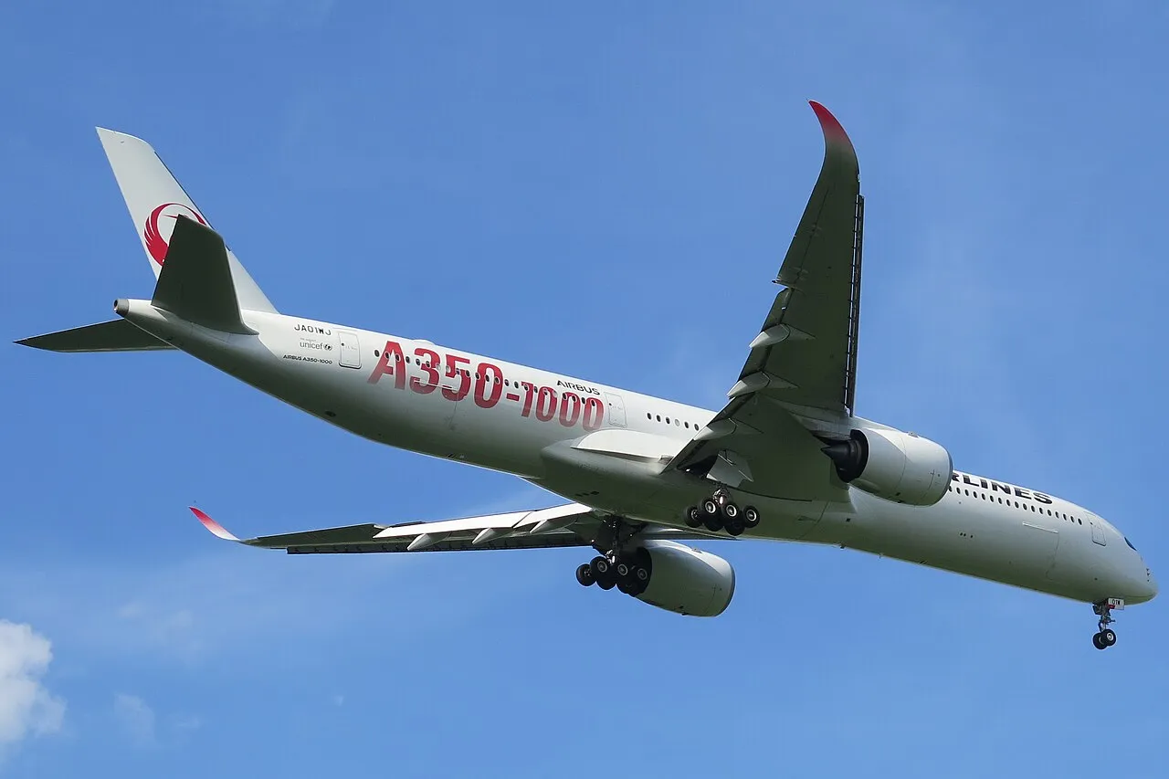 Japan Airlines Airbus A350-1000の機体参考写真
