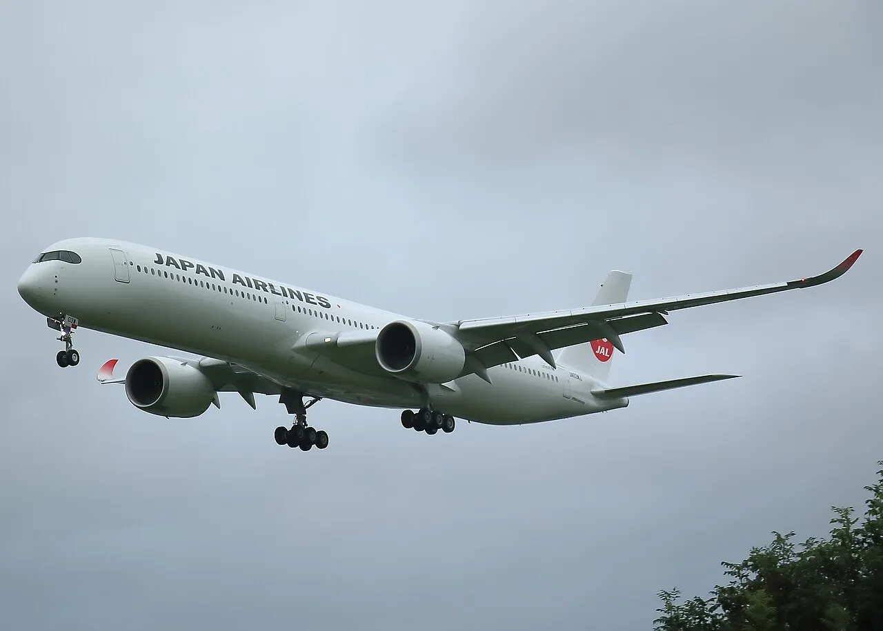 Japan Airlines Airbus A350-1000の機体参考写真
