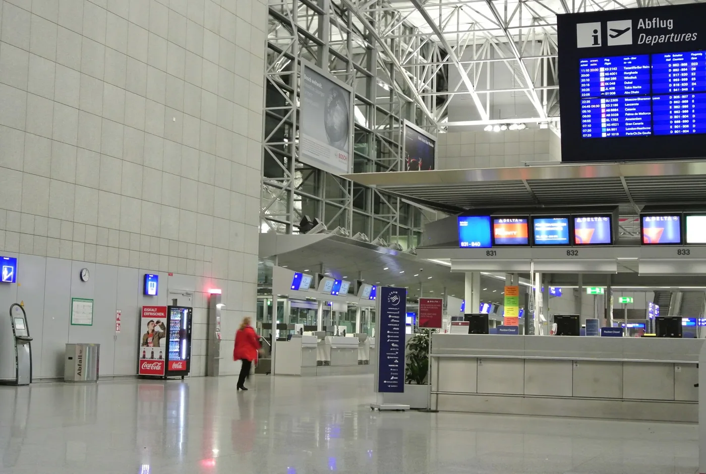 Frankfurt Airport · terminal interior