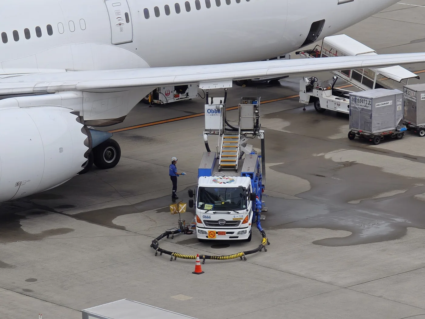 Haneda Terminal 3 · views