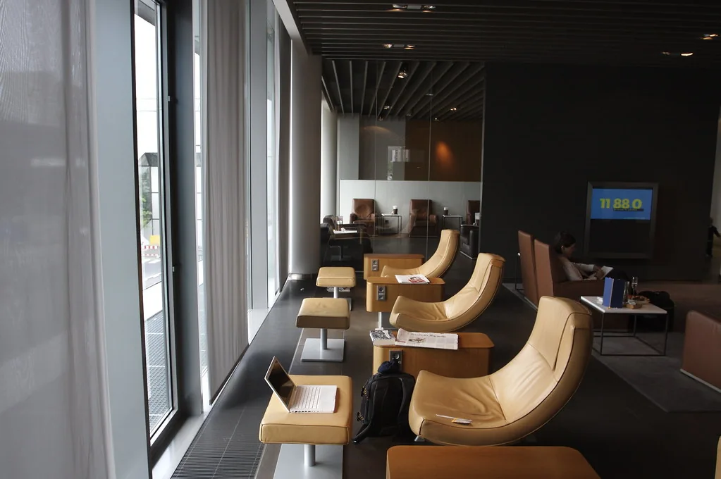 Lufthansa First Class Terminal · lounge seating
