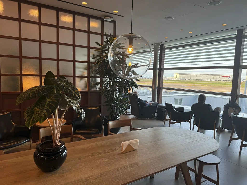 Cathay Pacific Lounge, Heathrow · lounge seating